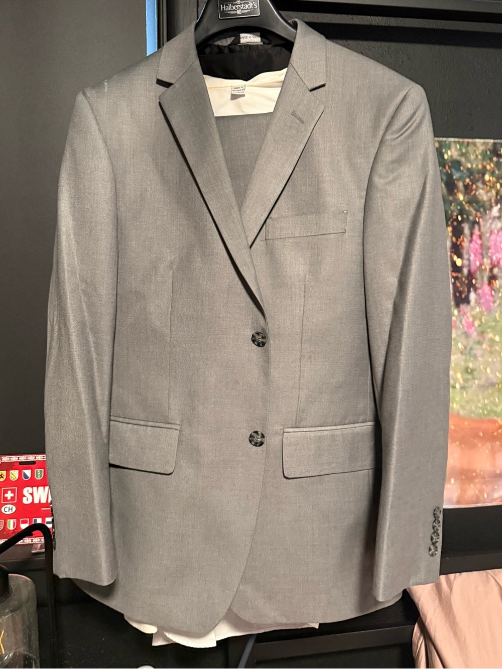 Men's Classic Gray Two-Button Suit Blazer
